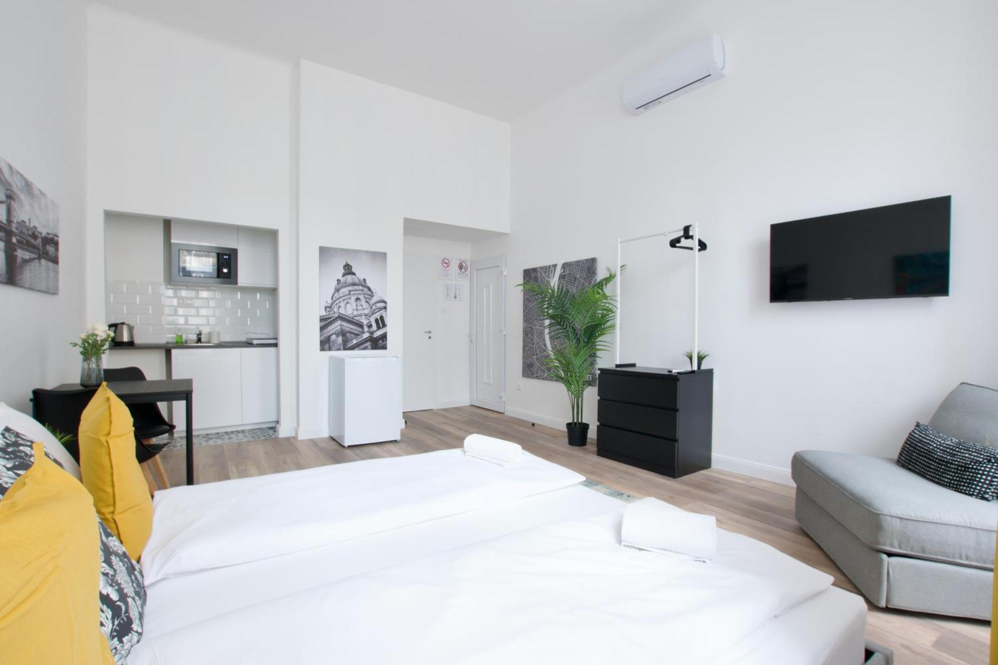 Apartment Standard By Hi5- Rakoczi *